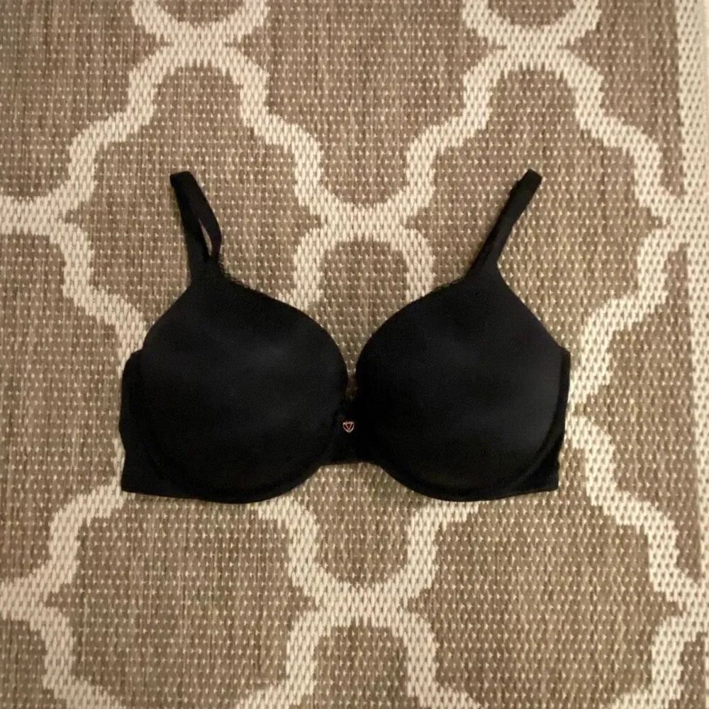 Victoria’s Secret body by Victoria perfect shape bra size 34DDD